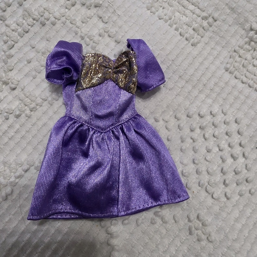 1996 Mattel Barbie Doll Purple Dress W Silver Bow From‎ 6 Fashion Set